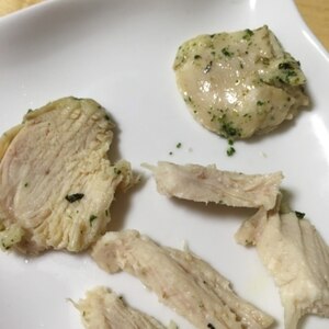 鶏むね肉のハーブレモンソテー